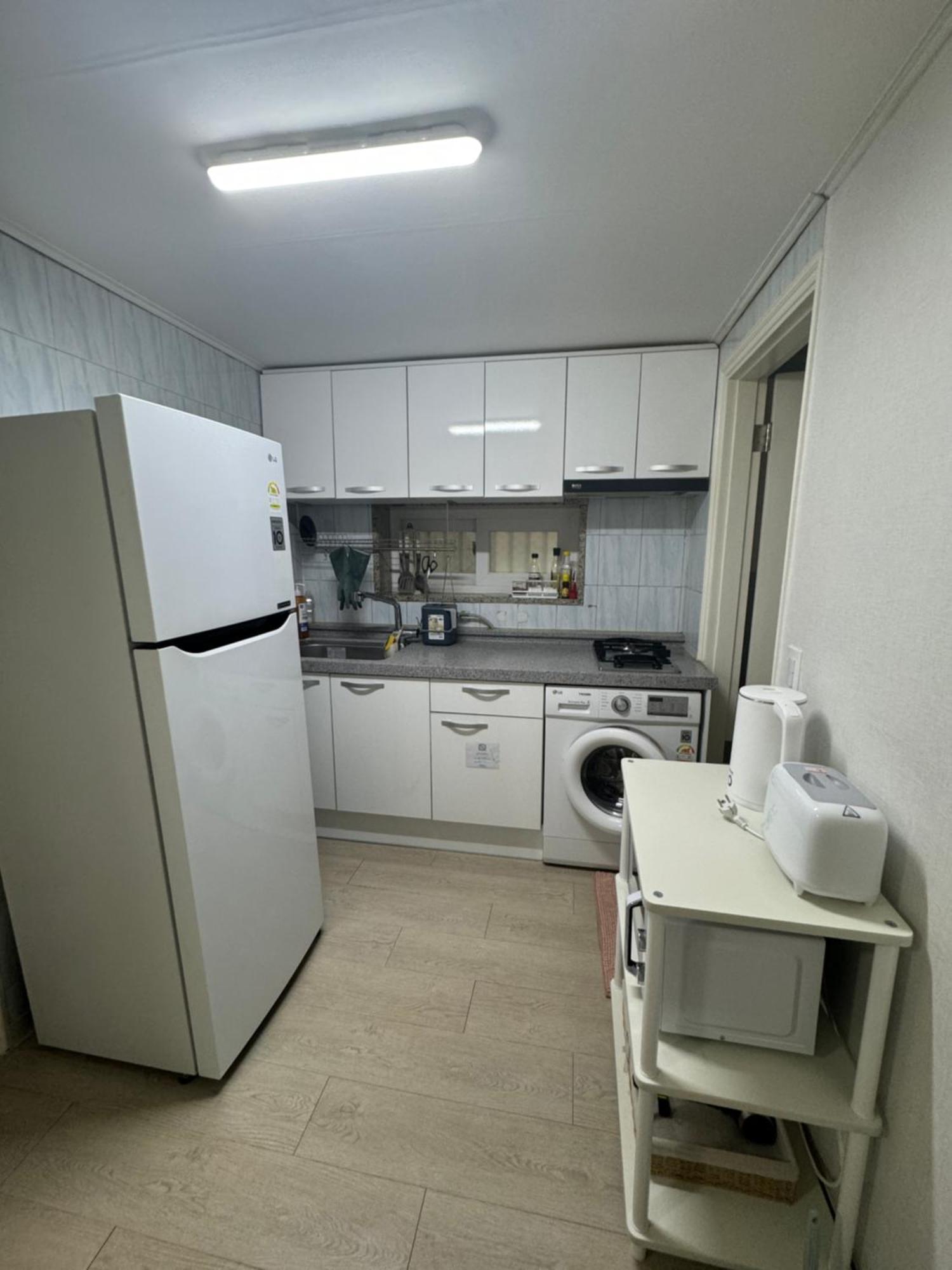 Apartament Hongdae Hyoosik Seul Zewnętrze zdjęcie