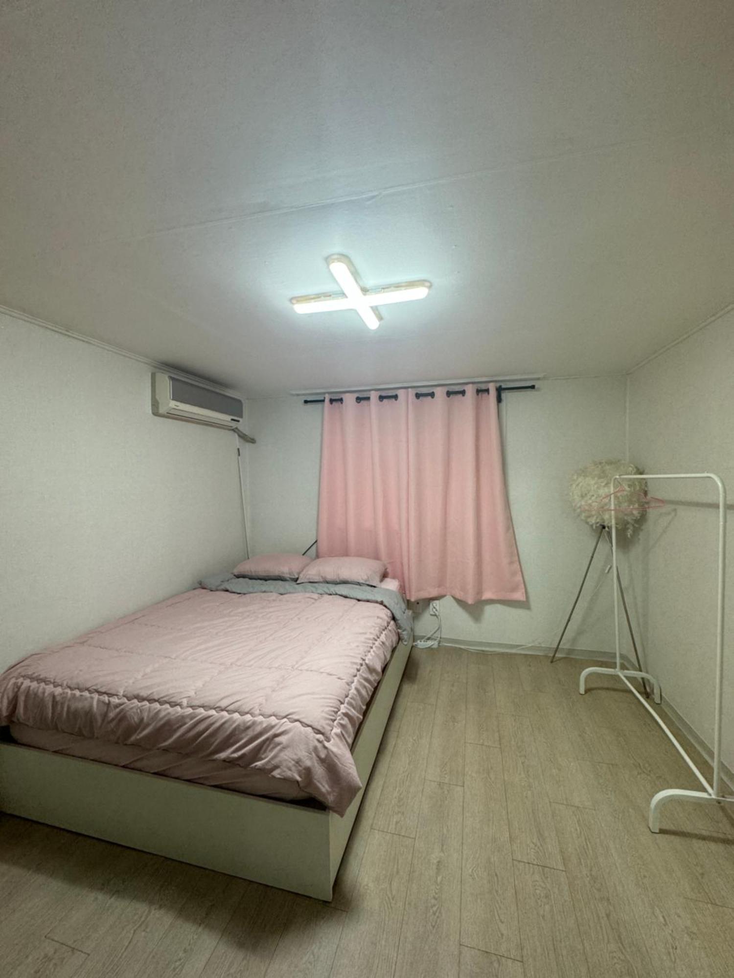 Apartament Hongdae Hyoosik Seul Zewnętrze zdjęcie